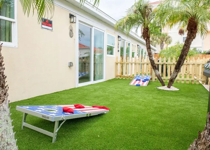 Gulf Coast Escape • Grill + Cornhole • Workspace Apartment Clearwater Beach