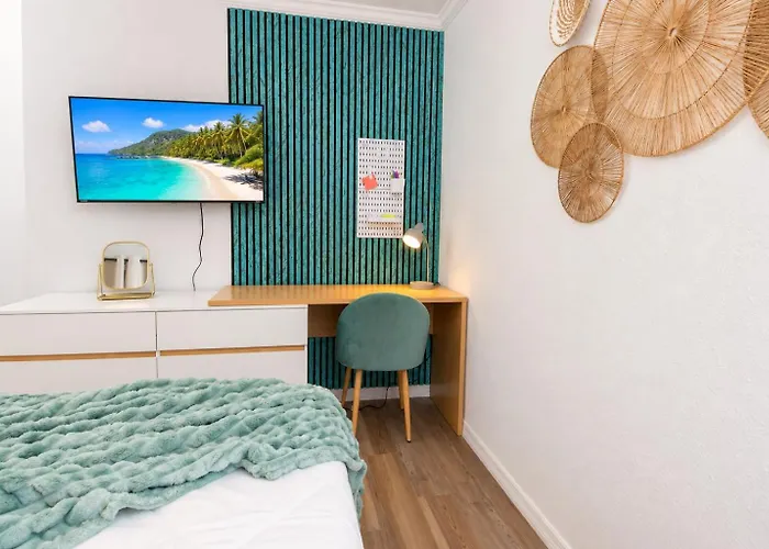 Apartment Gulf Coast Escape • Grill + Cornhole • Workspace Clearwater Beach